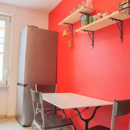 Apartment Terracotta Duplex, 8 Guest, Garage Included Mulhouse